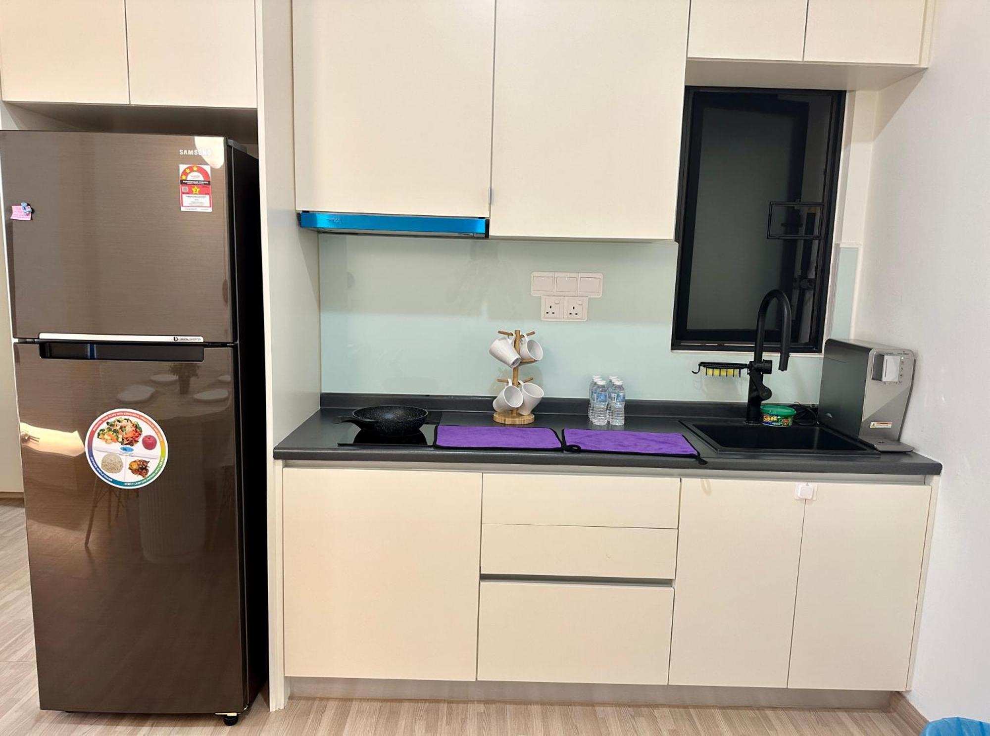 Pangsapuri 6pax#parc3 Pgrm#cheras By Homeizing Kuala Lumpur
